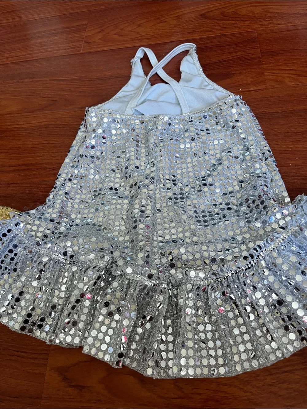 Competitor sparkling silver